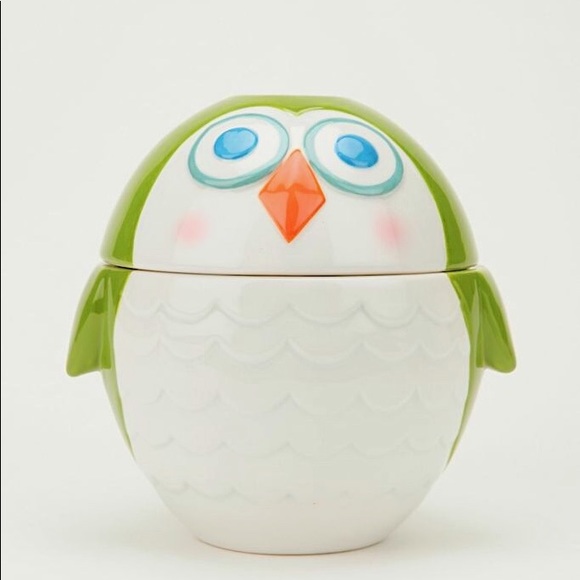 Urban Outfitters Other - UO Nesting Owls Measuring Cups Set